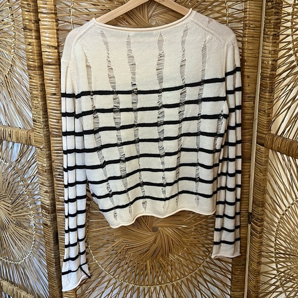 T Alexander Wang Destroyed Stripe Top 100% Merino Wool - Size Medium - Picture 6 of 8